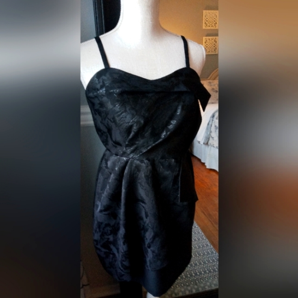 BCBGeneration Dress - Picture 4 of 10
